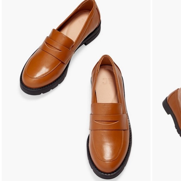 Shoes - NEW loafer sz 9.5